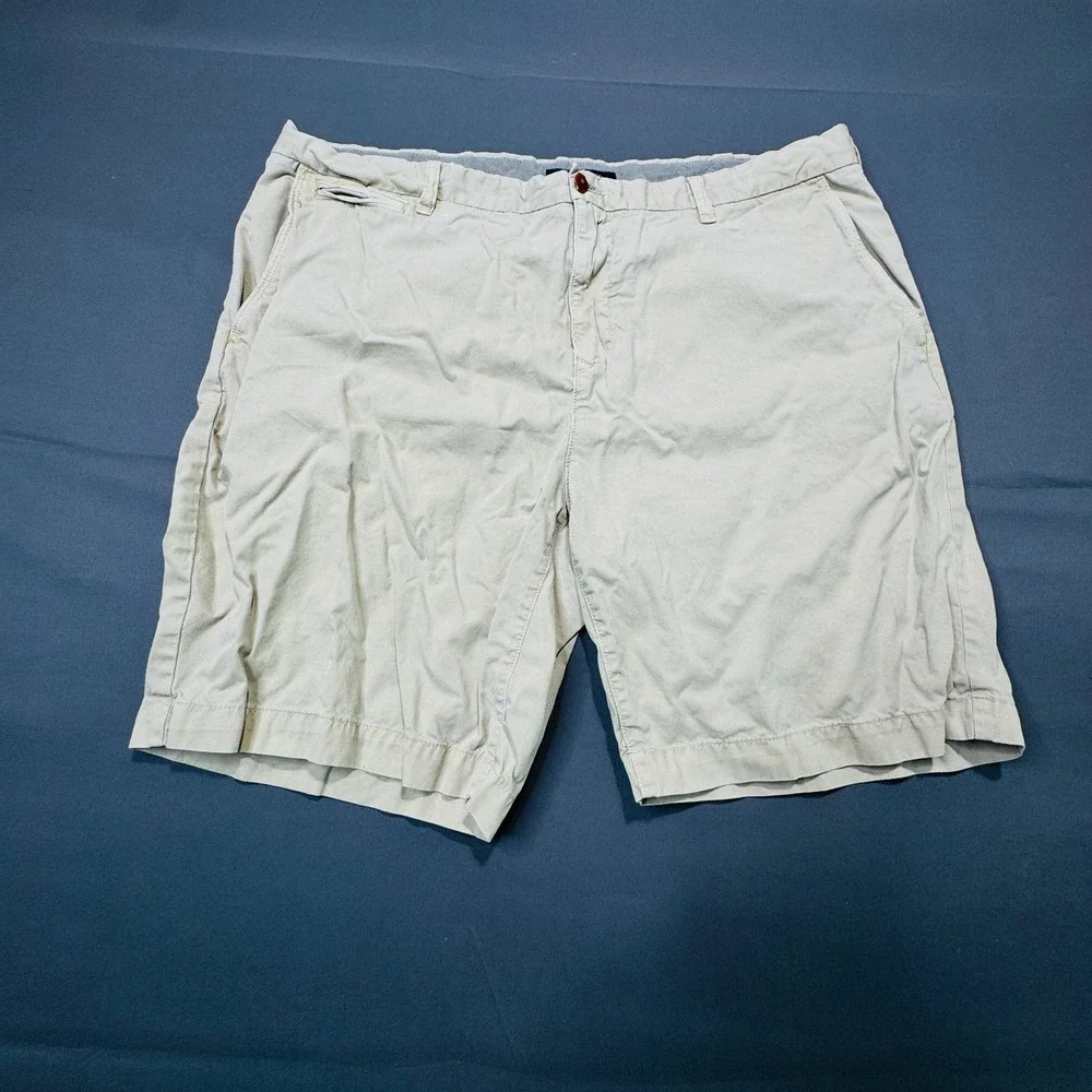 Tommy Hilfiger Mens Khaki Chino Shorts Size 38 Tan Flat Front Cotton Classic